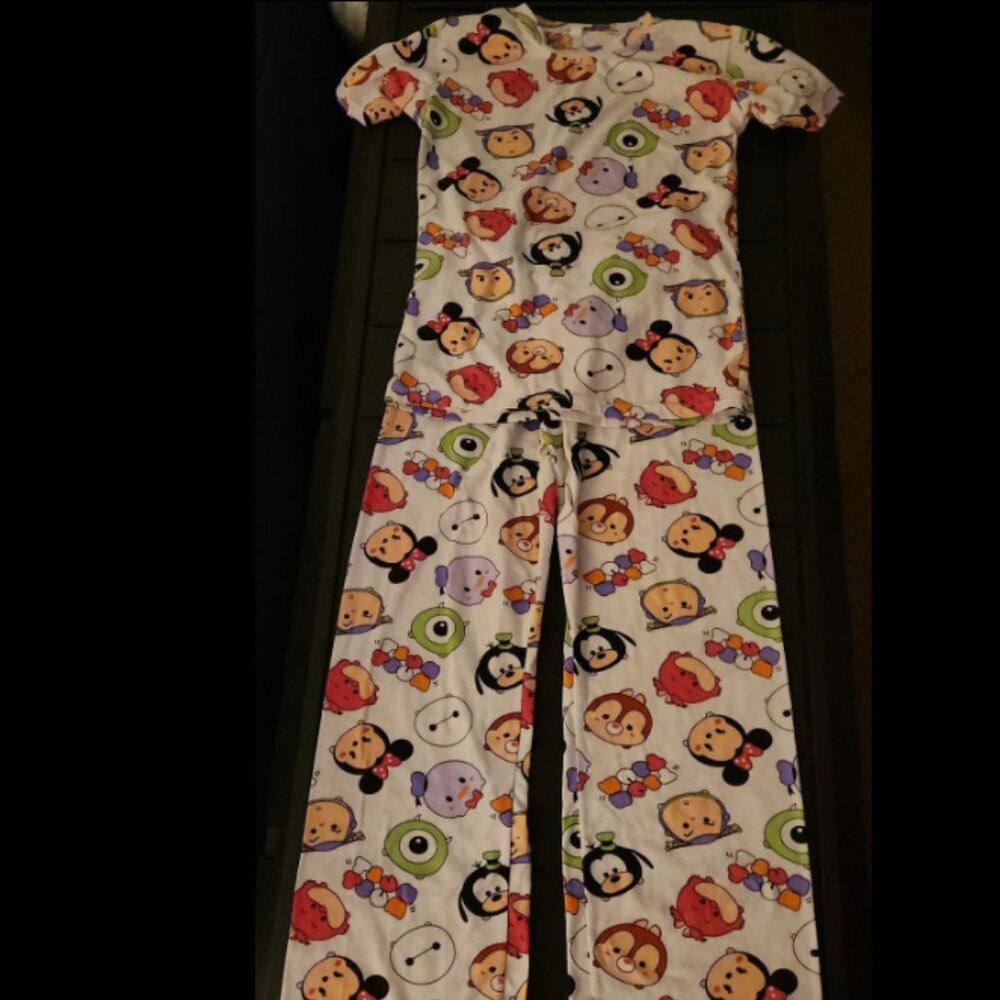 Girls Pajamas Minnie Mouse with Friends size XL